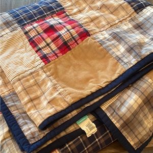 Patchwork quilt and sham set